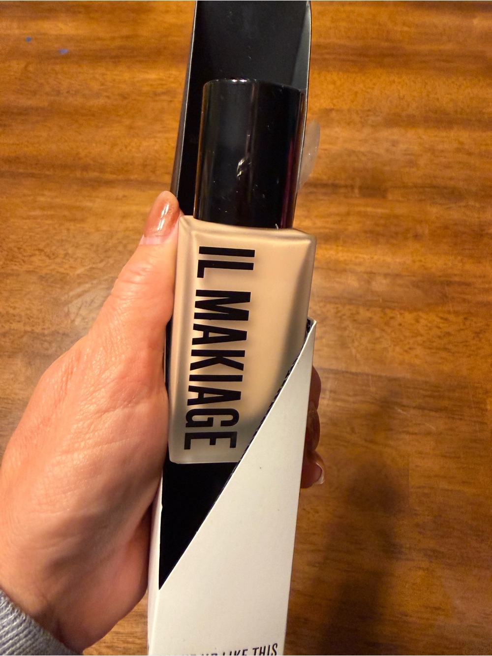 IL MAKIAGE Liquid Foundation - Natural Beige NIB, never used